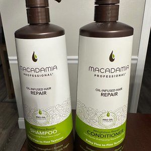 Macadamia Professional Weightless Repair Shampoo & Conditioner Set jumbo size